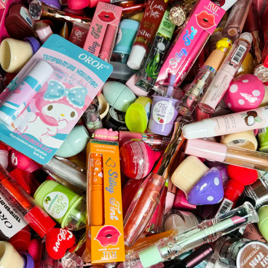 Lucky Lip Gloss Scoop